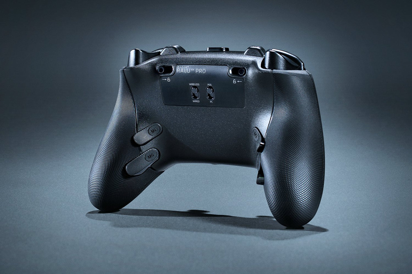 RAZER Raiju V3 Pro for PS5 & PC Black Gaming Controller - Wired / Black