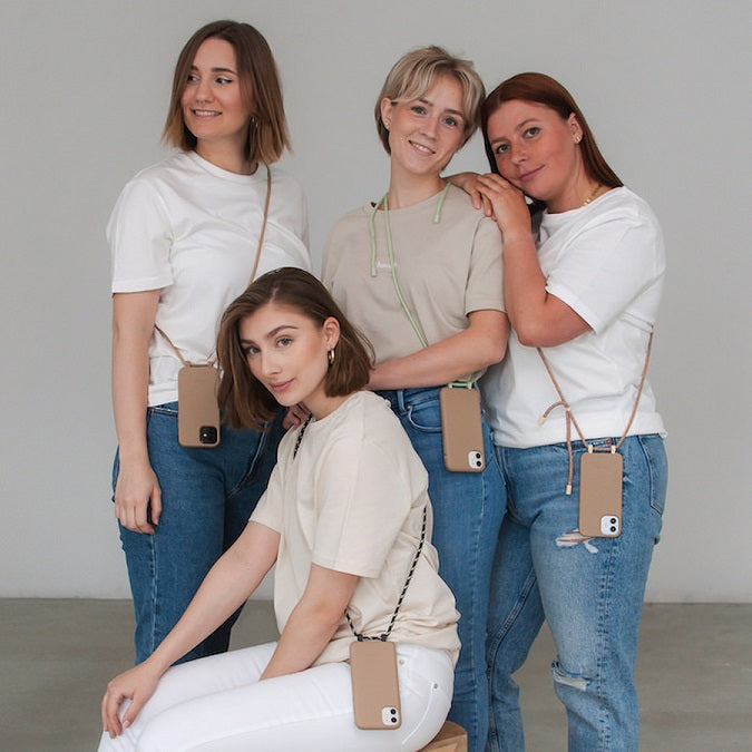 اكسسوارات الخشب تغيير حافظة  اكسسوارات الخشب -ايفون 14 برو ماكس / رمادي داكن > هواتف  تابلت > هواتف وحافظات