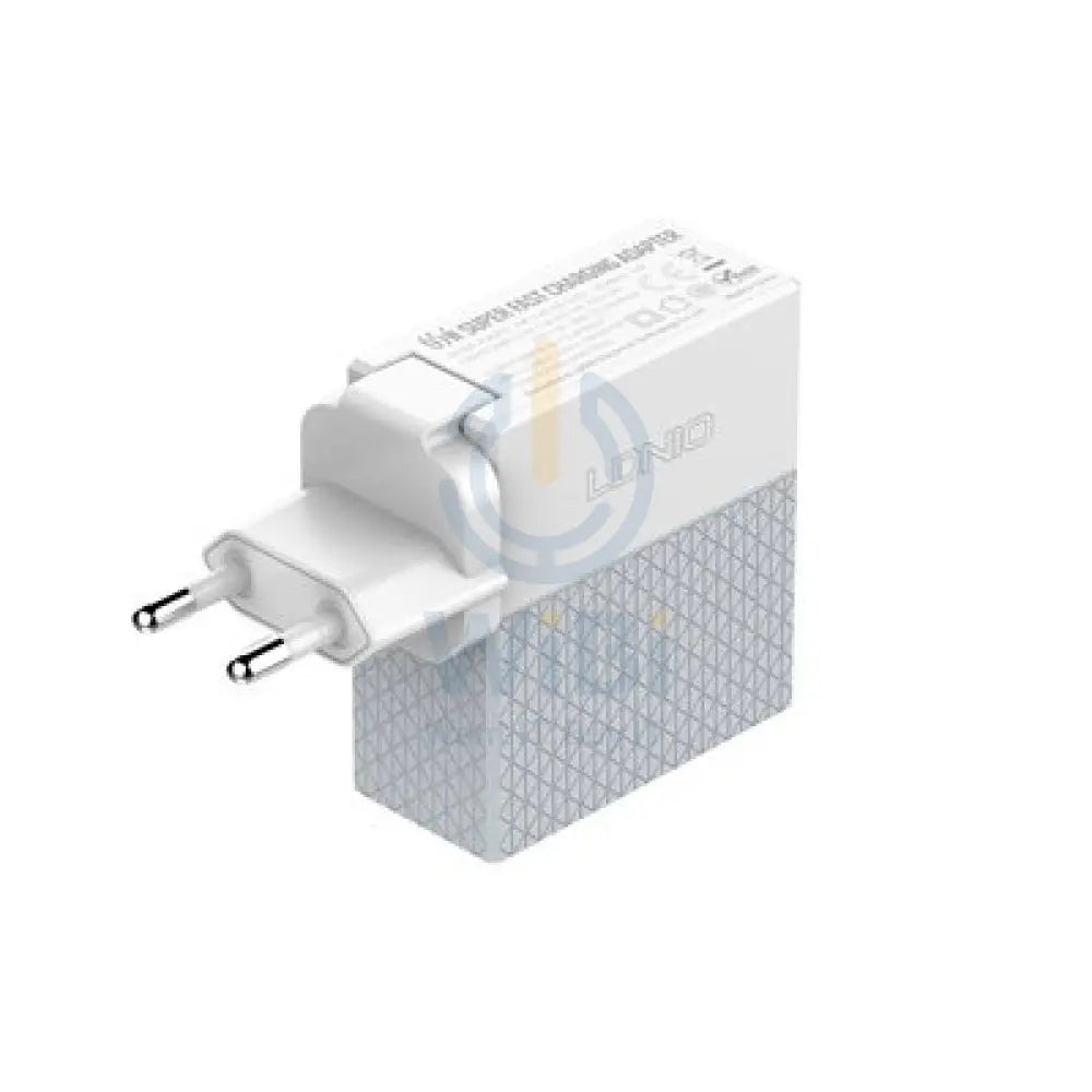 LDNIO A2620C Fast Wall Charger - 65W / USB-A / Type-C / White Accessories > Power Adapters