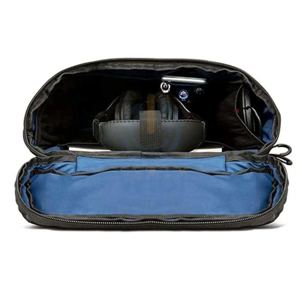 Lenovo IdeaPad Gaming Backpack - 15.6-inch / Polyester / Black - Laptop Bag Accessories > Bag