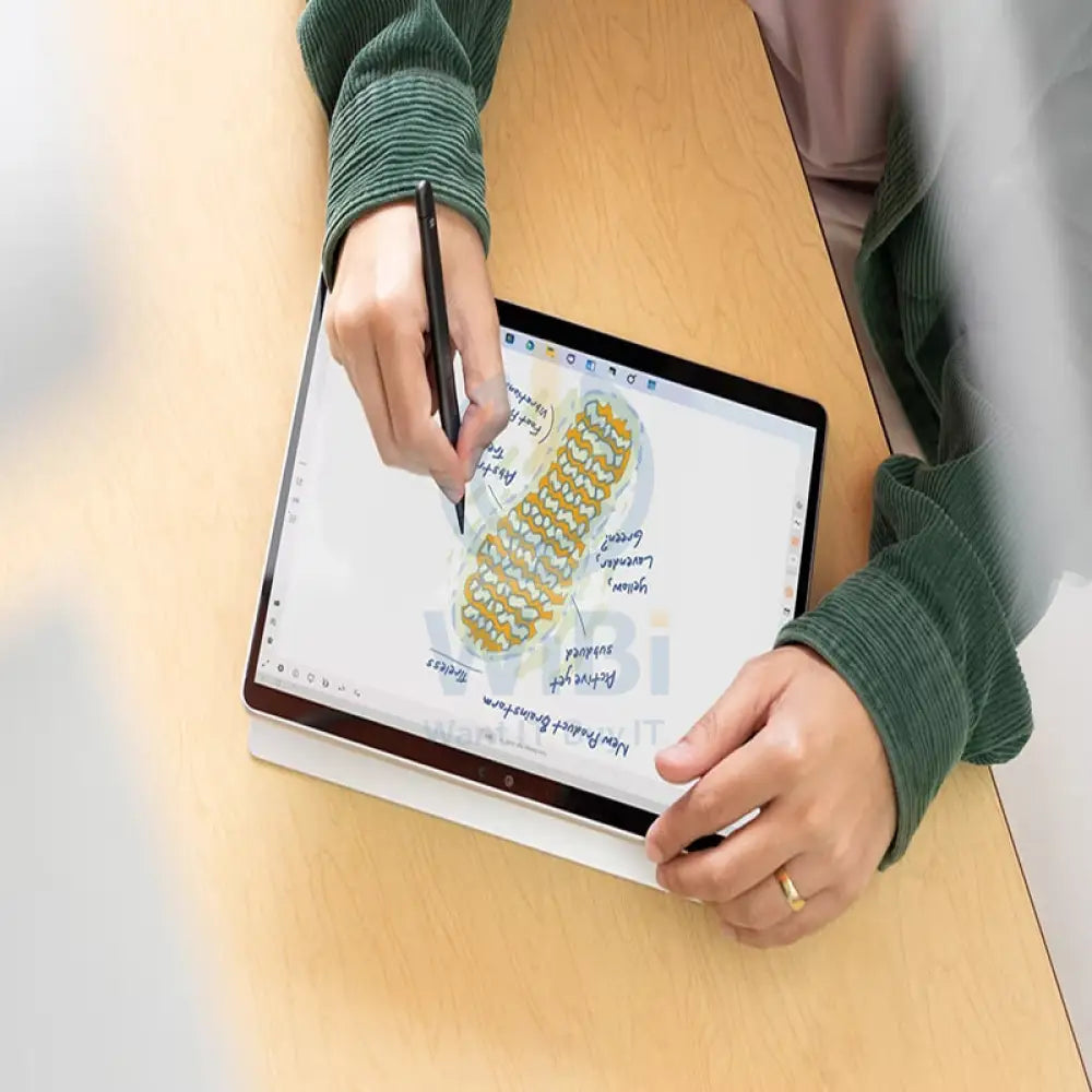 Microsoft Surface Pro Signature Keyboard with Slim Pen 2 - Magnetic / Arabic/English / Black - Microsoft Surface Pro 9