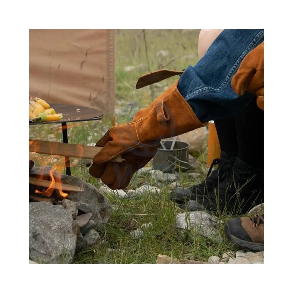 Naturehike GP-02 Flame Retardant Heat Insulation Gloves - Medium / Brown Outdoor & Travel