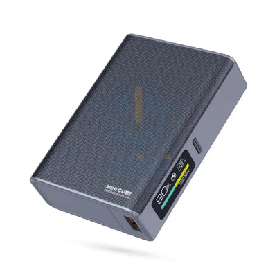 Pawa Cube Mini Power Bank With Smart Display 22.5W / 10000mAh / Black Accessories > Power Bank