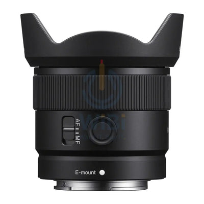 SONY E 11mm f/1.8 Lens - 55m Filter / APS-C - Black Cameras > DSLR Camera Lens