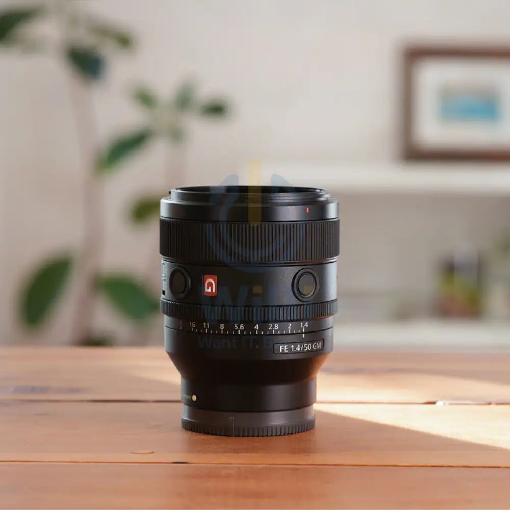 Sony FE 50mm f/1.4 GM Lens - Full Frame / 67 mm Filter - Black Cameras > DSLR Camera Lens