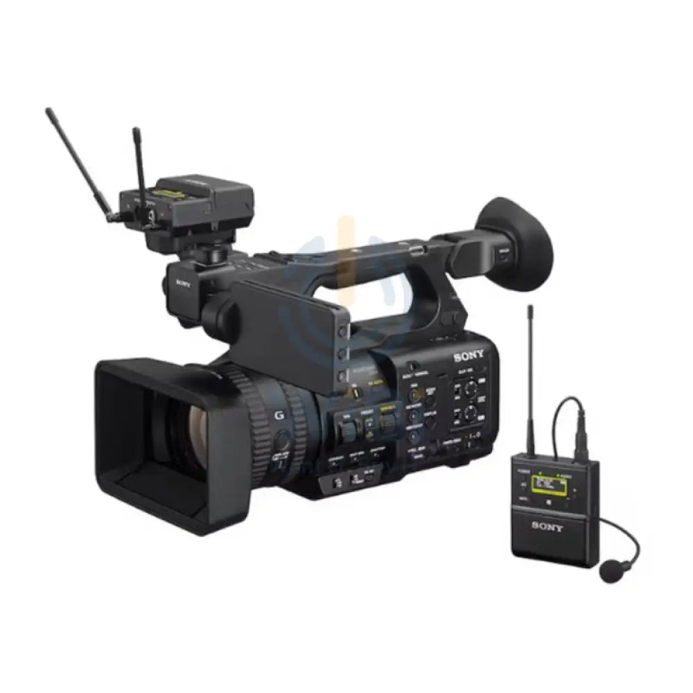 Sony HXR-NX800 4K 1’’ CMOS Sensor NXCAM Camcorder - 2.4 GHz / 3.5mm / 2.5 mm Sub-Mini / 4K UHD / HDMI / RJ45 / USB