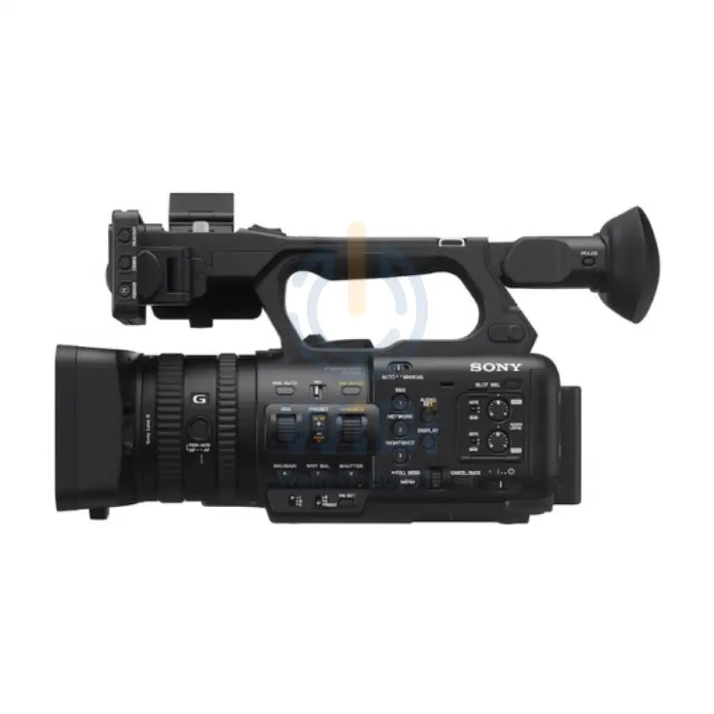 Sony HXR-NX800 4K 1’’ CMOS Sensor NXCAM Camcorder - 2.4 GHz / 3.5mm Stereo / 2.5 mm Sub-Mini / 4K UHD / HDMI / USB