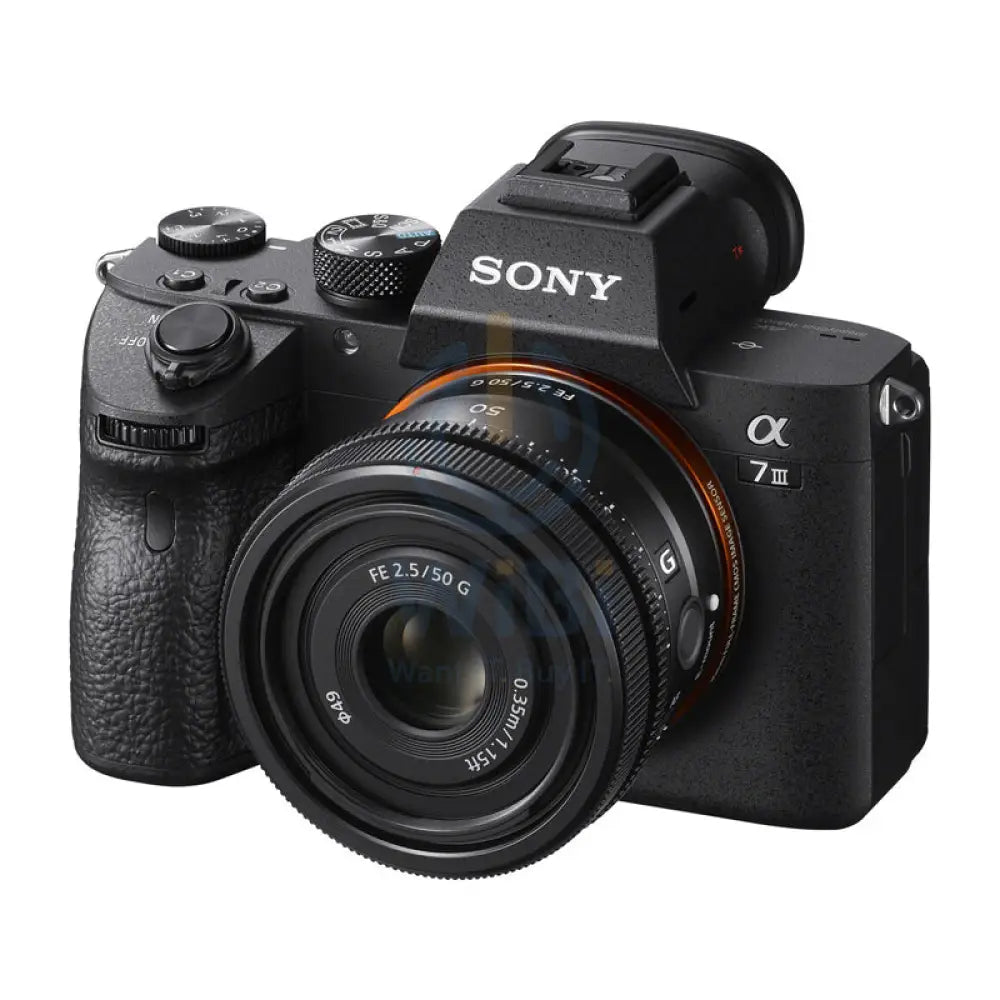 Sony SEL50F25G FE 50MM F/2.5 G LENS - Full Frame / 49 mm Filter - Black Cameras > DSLR Camera Lens