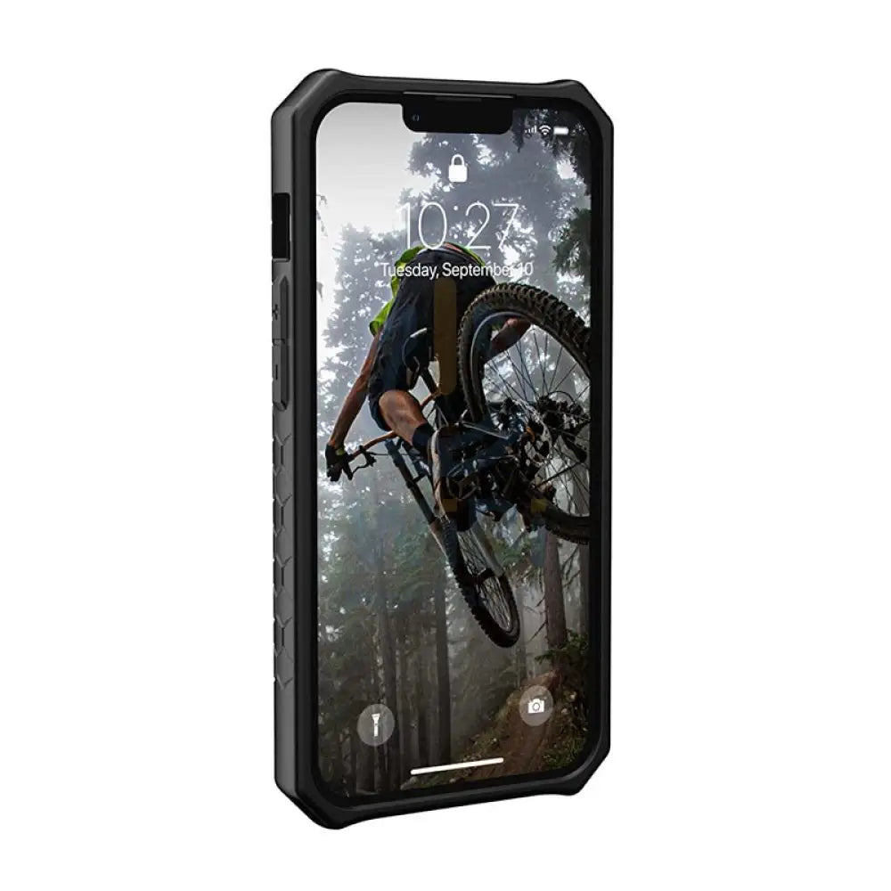 UAG Monarch case - iPhone 13 pro / Carbon Fiber Black