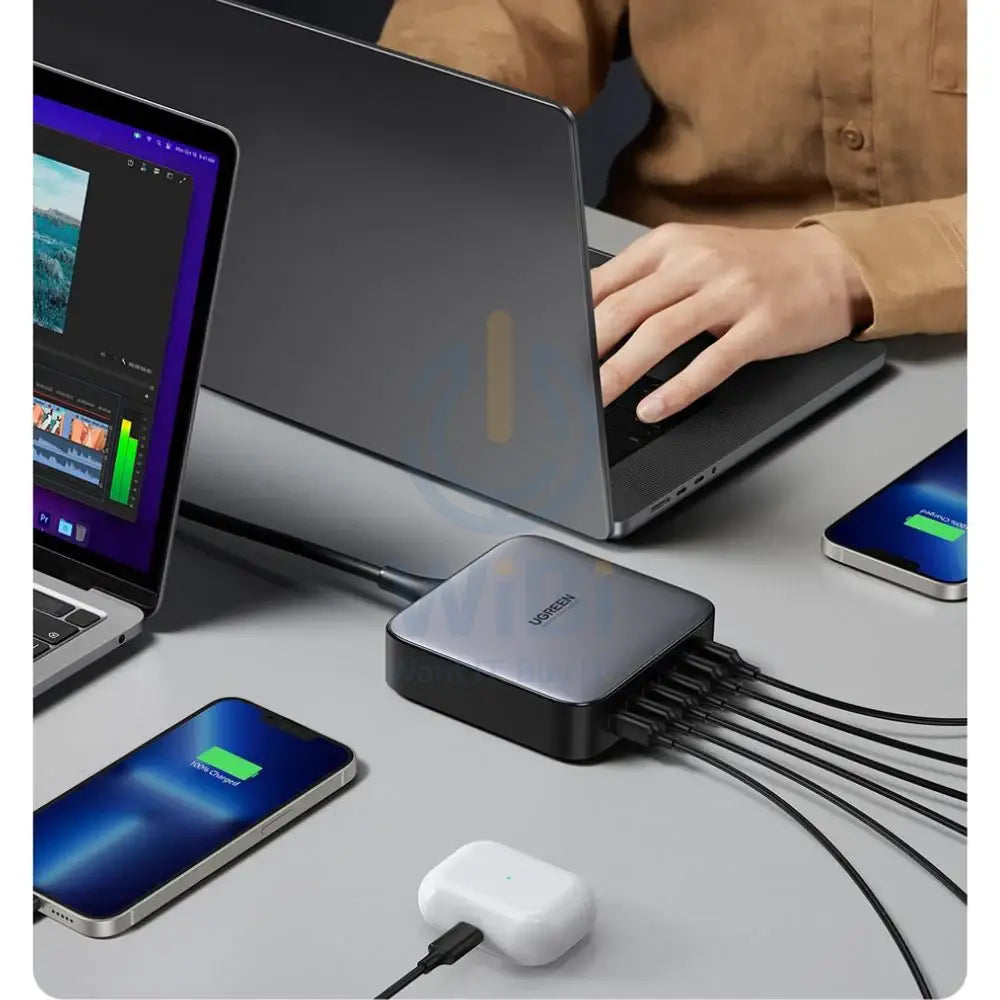 UGREEN GaN 200W Desktop Charger (6-Port) Accessories > Power Adapters