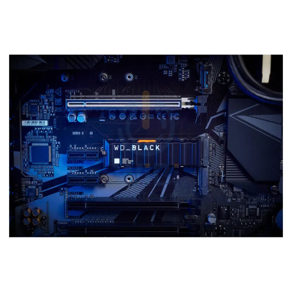 ويسترن ديجيتال أسود SN850X NVMe NVMe إس إس دي مع حراري - 4 تيرابايت / م.2 2280 / فوق إلى 7300 ميجابايت/ثانية / PCIe 4 x4 - إس إس دي صلبة حالةصلبة  محرك تخزين)
