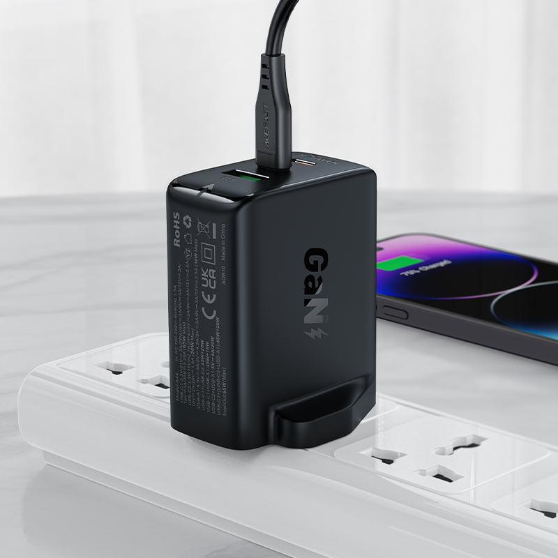 ACEFAST Fast Charge Wall Charger A44 PD65W GaN (2*USB-C+USB-A) charger (UK) - Black