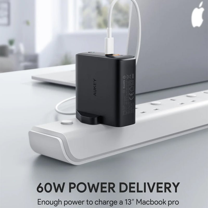 AUKEY Dual-Port Wall Charger with Dynamic Detect - 63W / Black