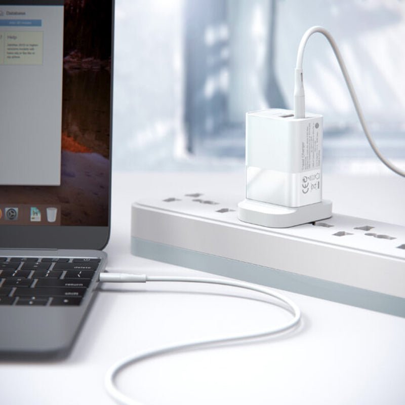 Yesido YC32 Power Adapter - Dual Port / QC3.0 / White