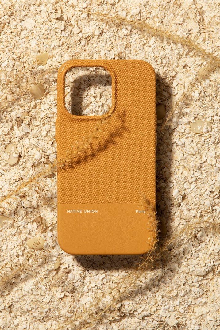 Native Union iPhone 15 Pro (RE) Classic Magsafe Case - Kraft